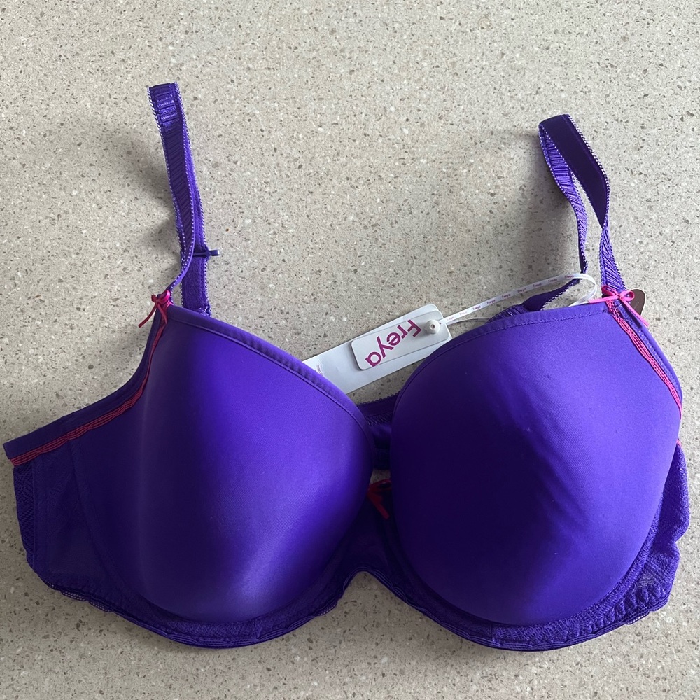 Freya Moulded Plunge Bra 38DDD